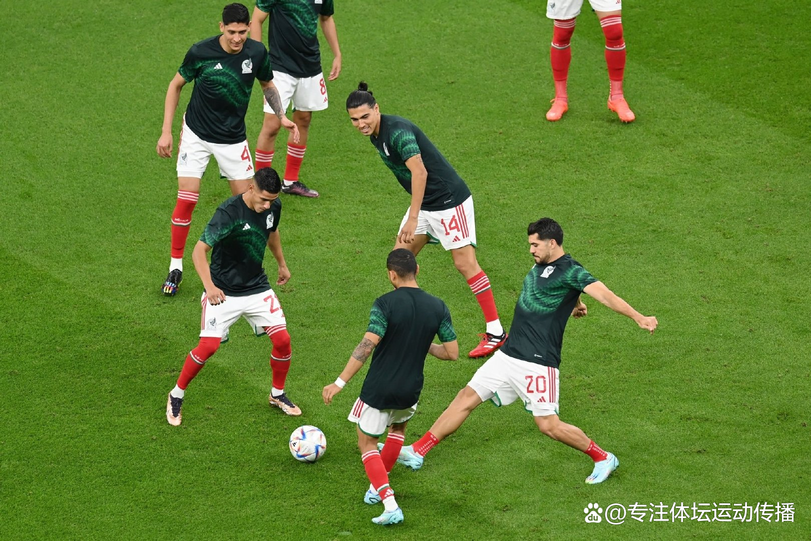 vsports体育-墨西哥队备战国际对抗赛，实力傲视群雄-第2张图片-V体育