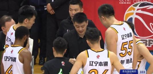 vsports体育-福建队主场优势明显，裁判疑点频现-第1张图片-V体育